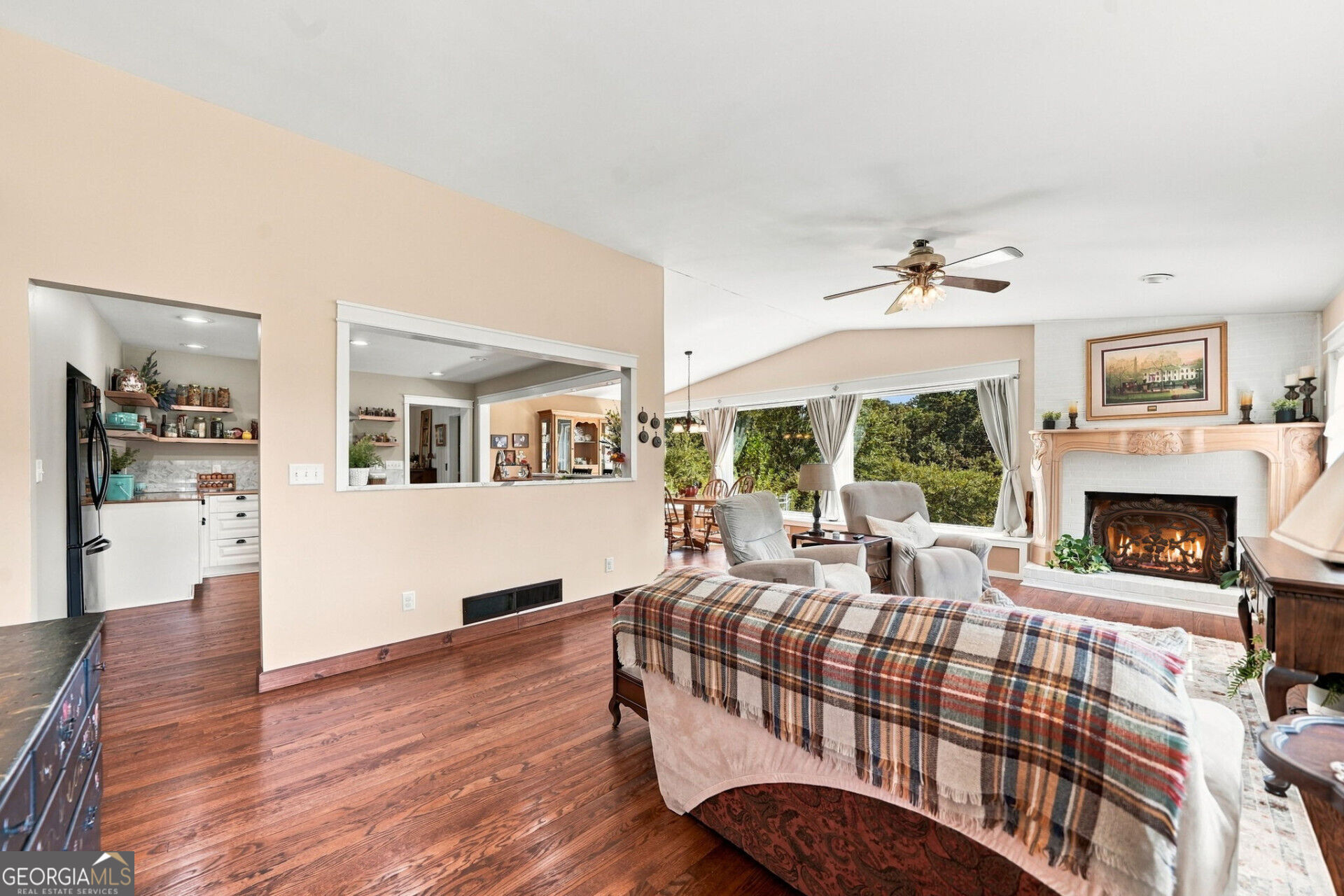 142 Collett Drive Property Photo 3