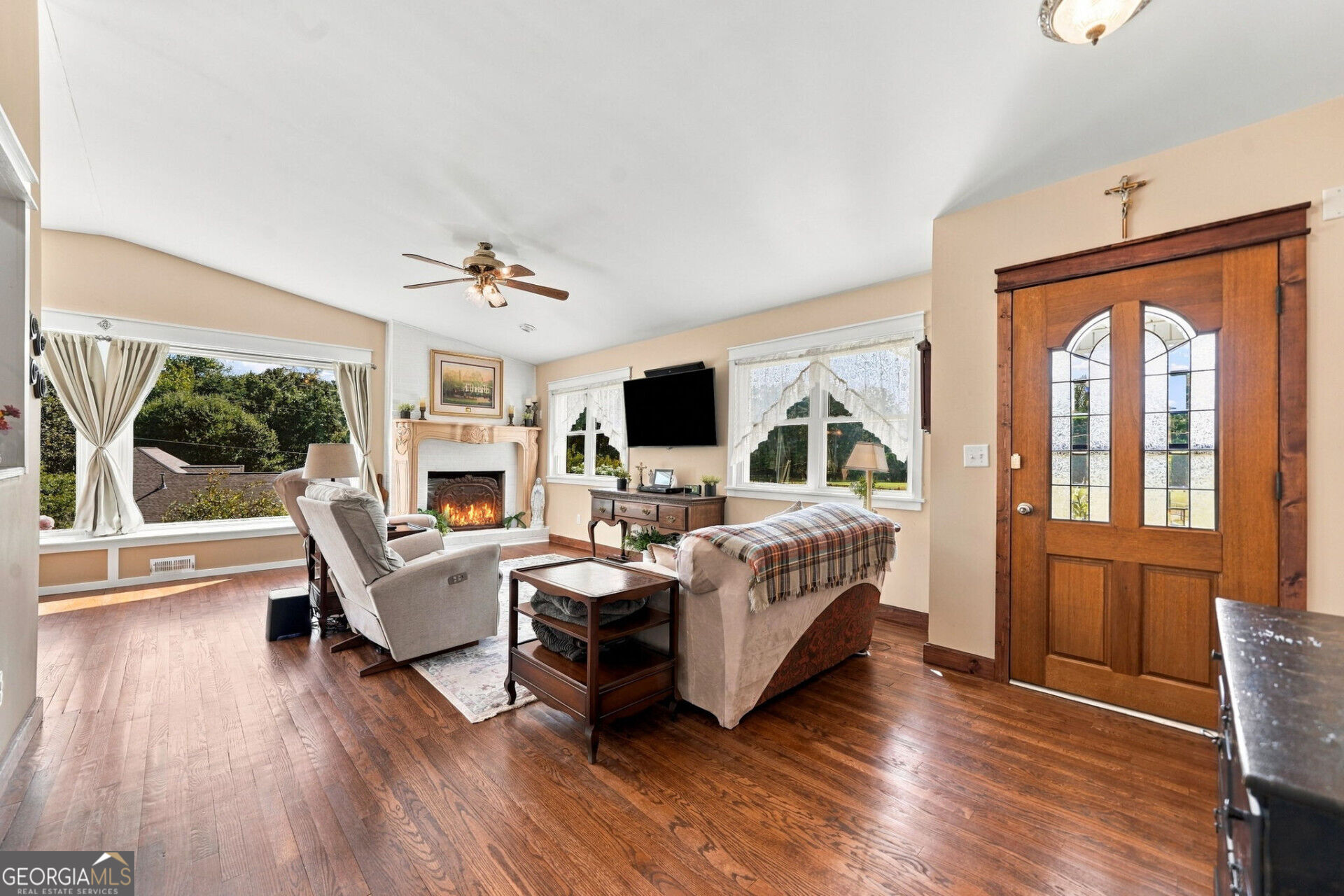 142 Collett Drive Property Photo 4