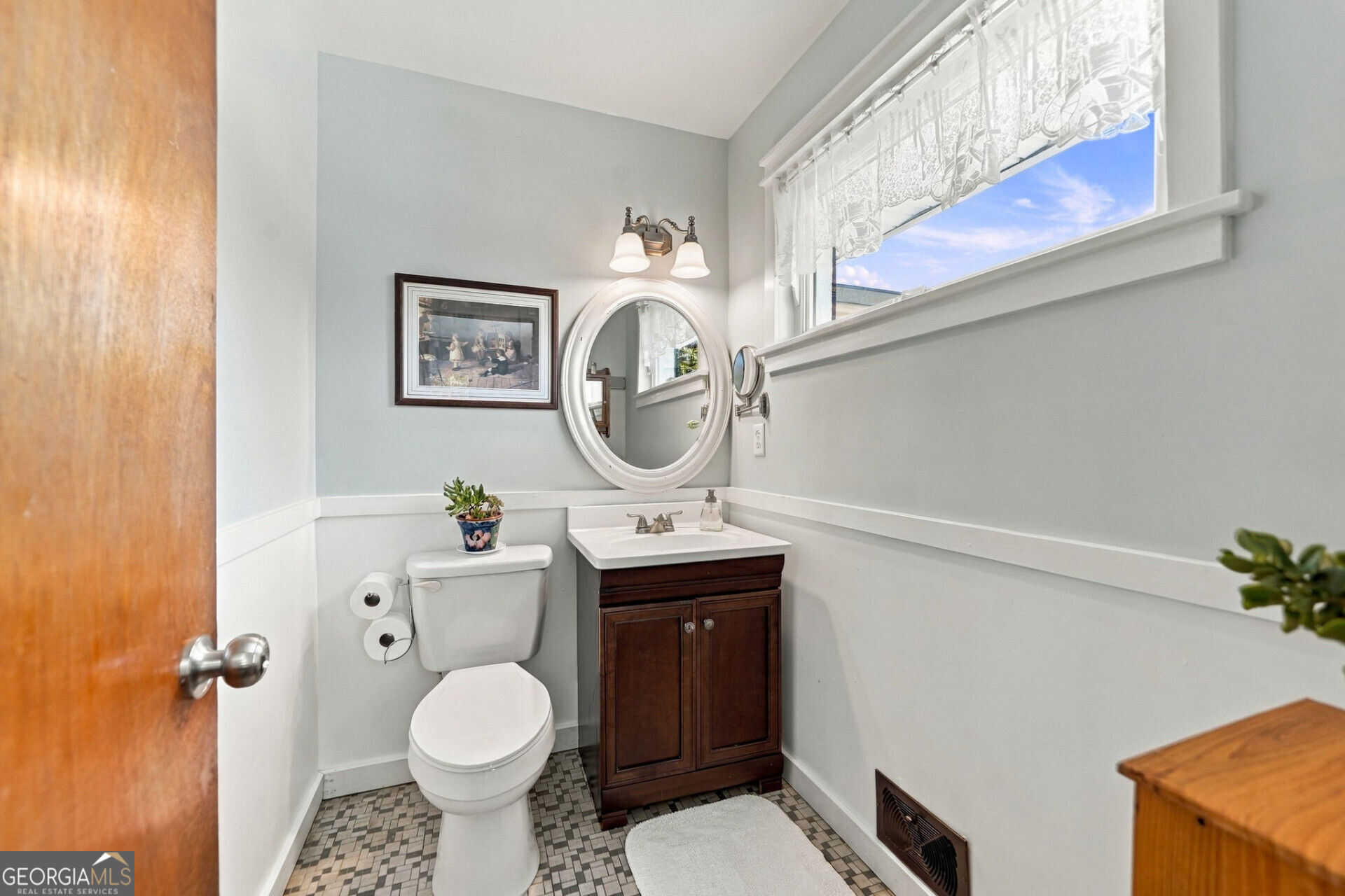 142 Collett Drive Property Photo 15