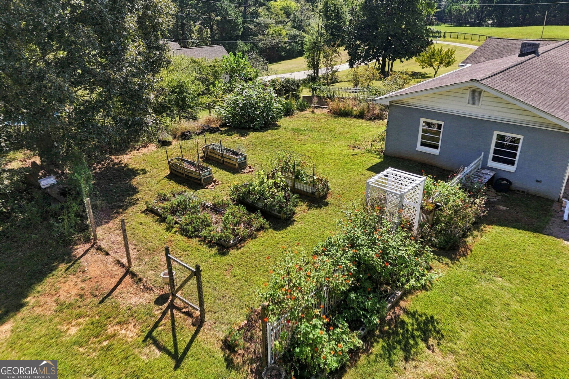 142 Collett Drive Property Photo 22