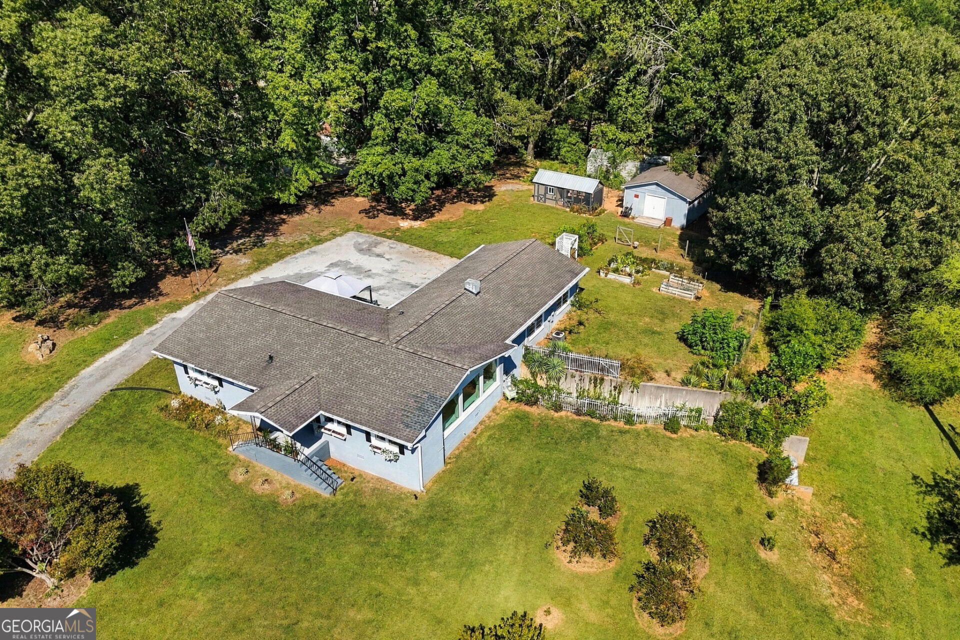 142 Collett Drive Property Photo 23