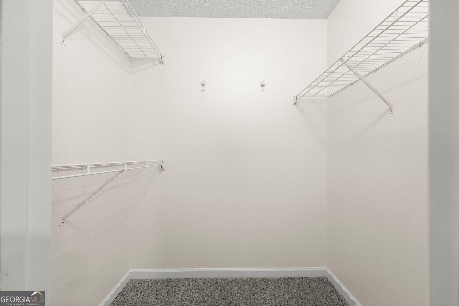 1007 Hillsborough Chase Nw Property Photo 14