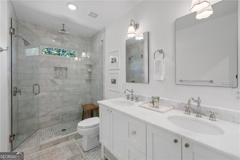 675 Amsterdam Avenue Ne Property Photo 17