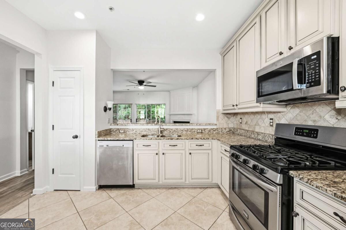 1205 Whitestone Ridge Property Photo 6