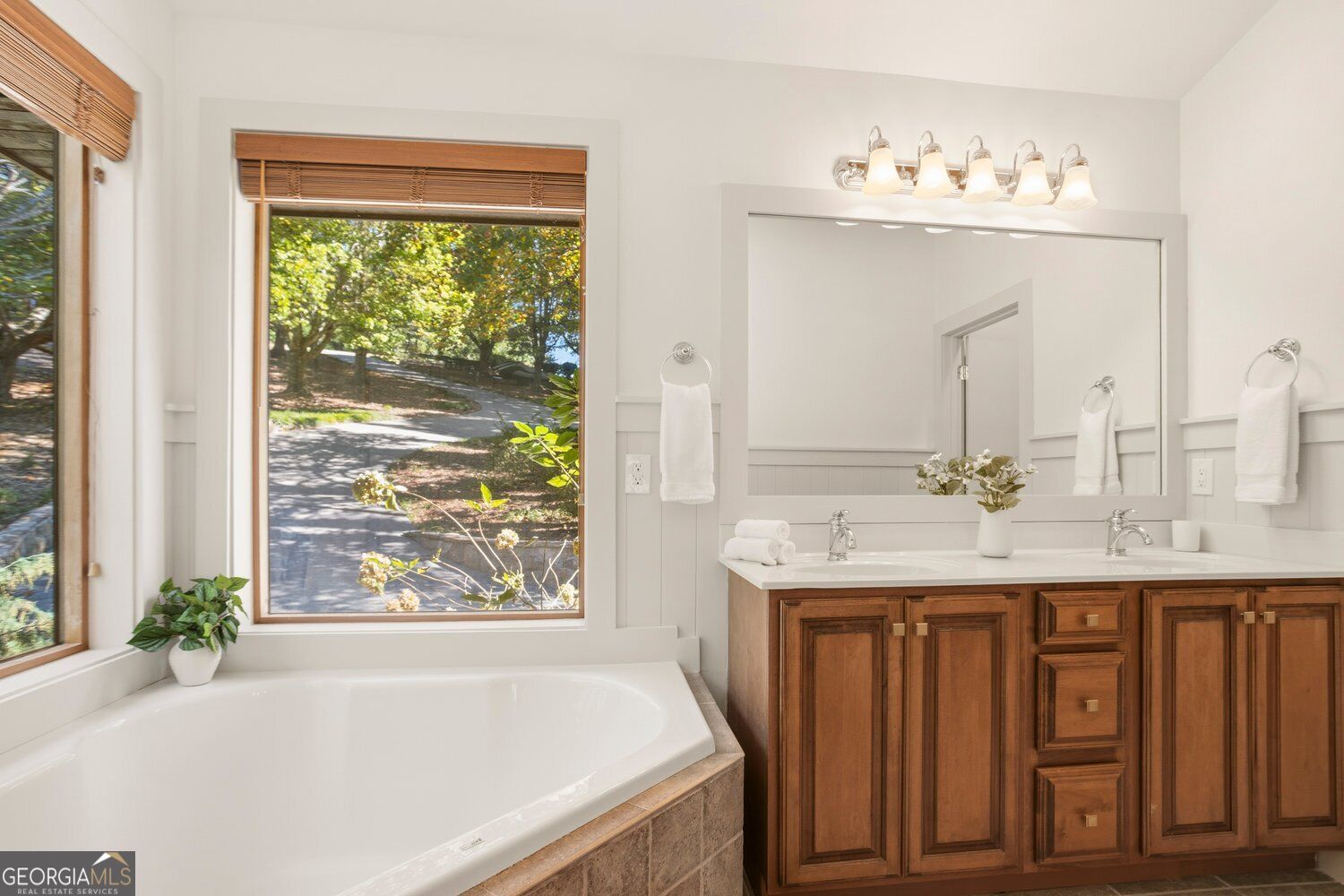 431 Oakmont Drive Property Photo 34