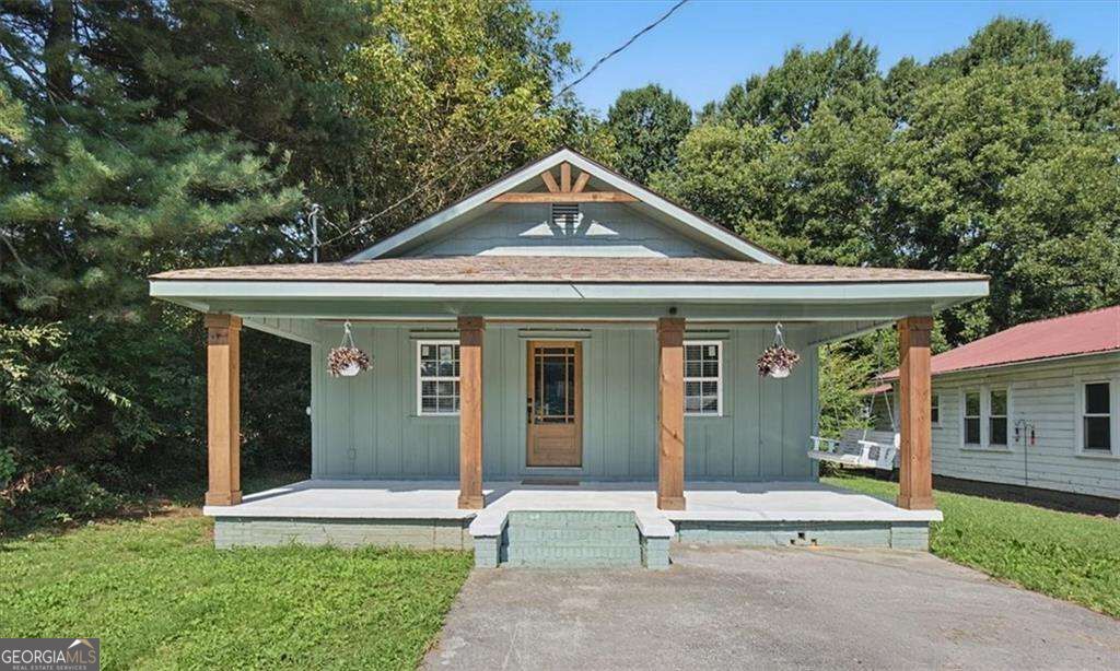 607 Harlan Street