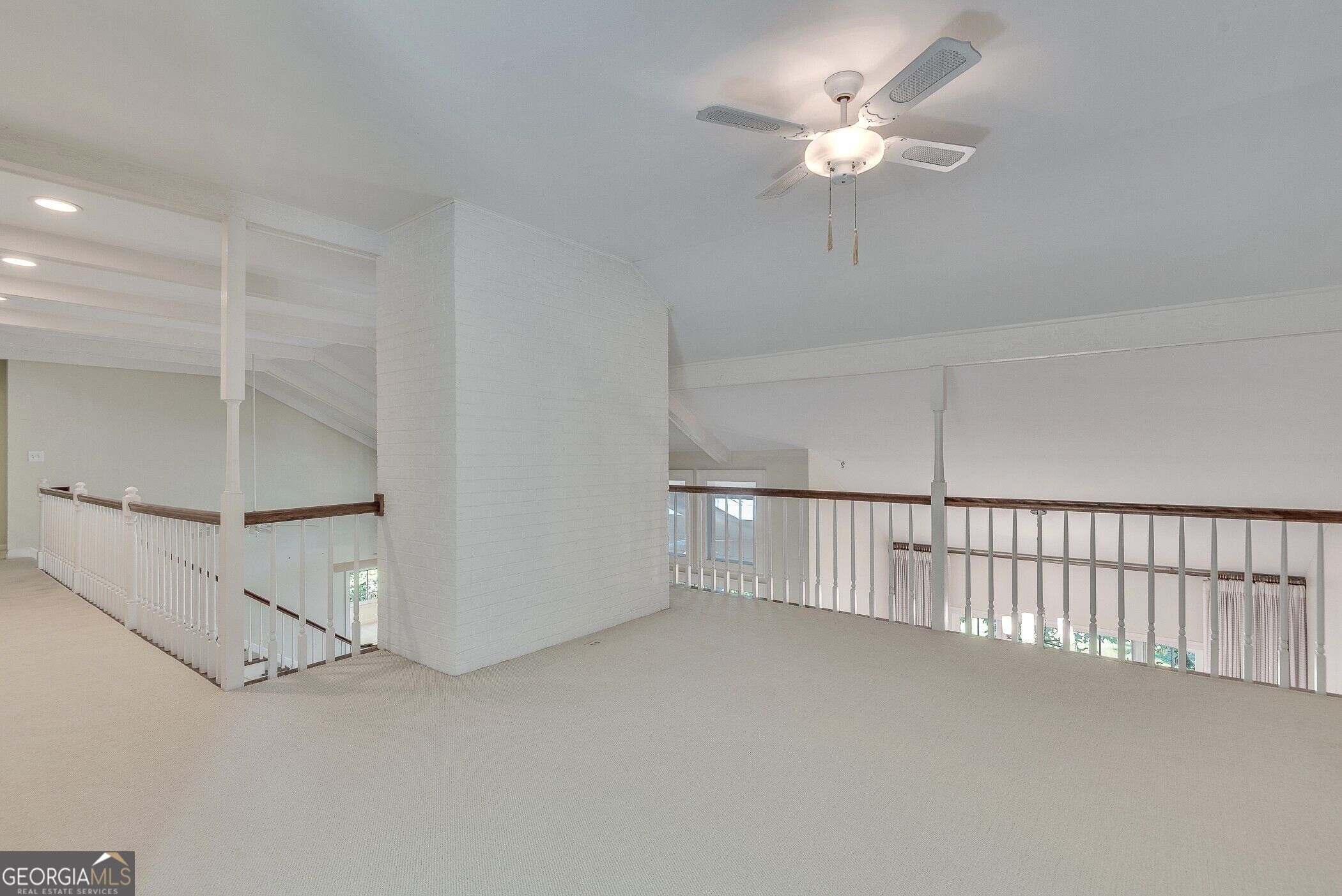 1882 Bedfordshire Court Property Photo 54