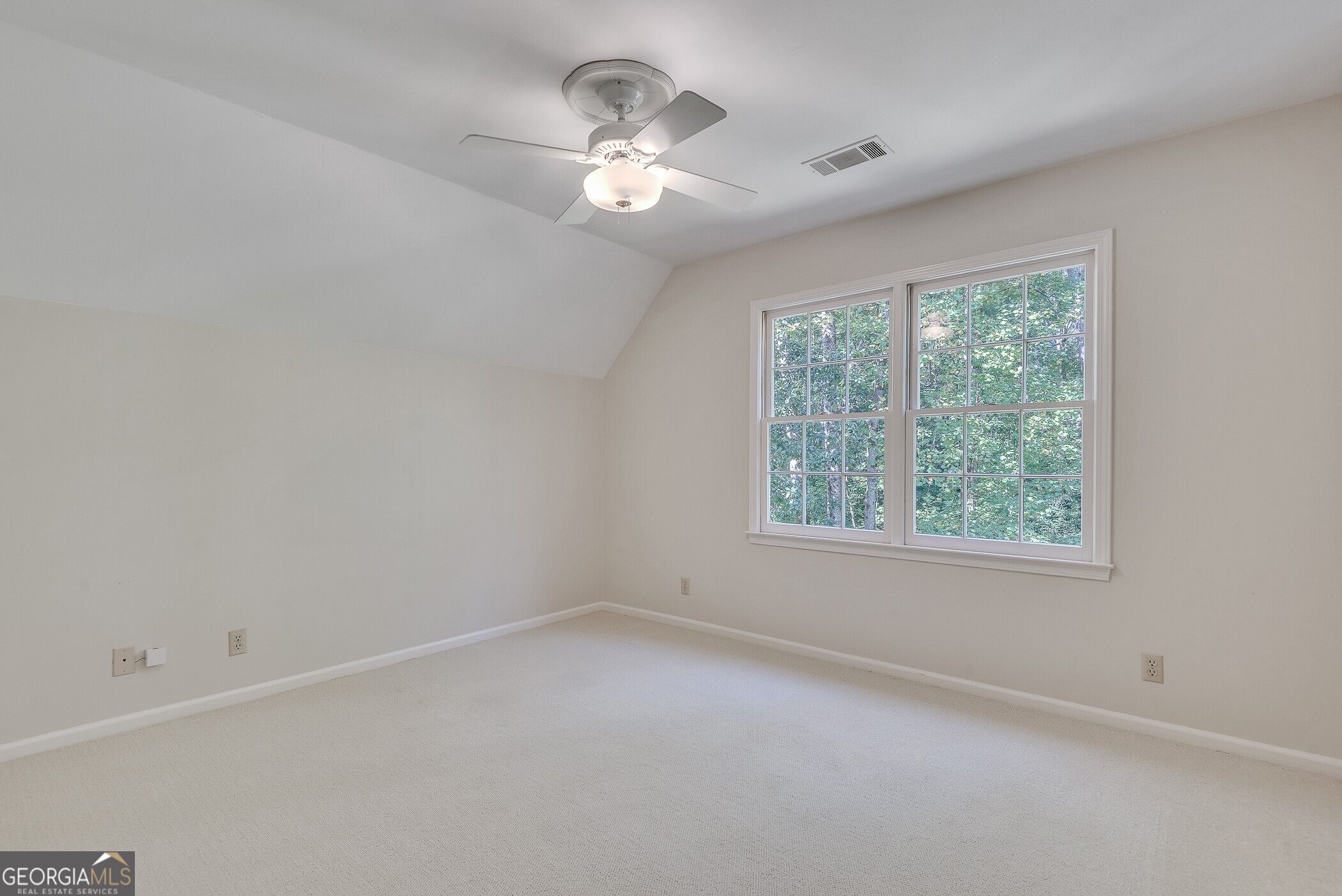 1882 Bedfordshire Court Property Photo 59