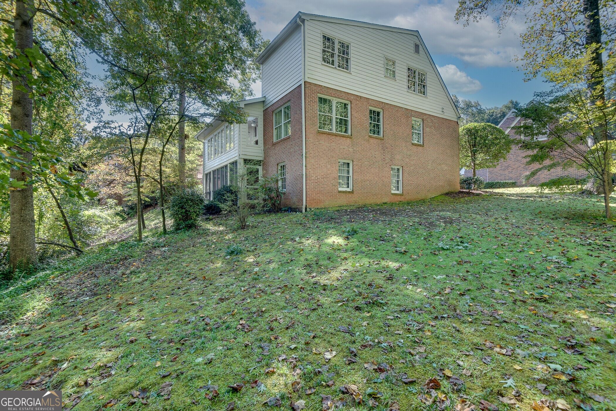 1882 Bedfordshire Court Property Photo 71