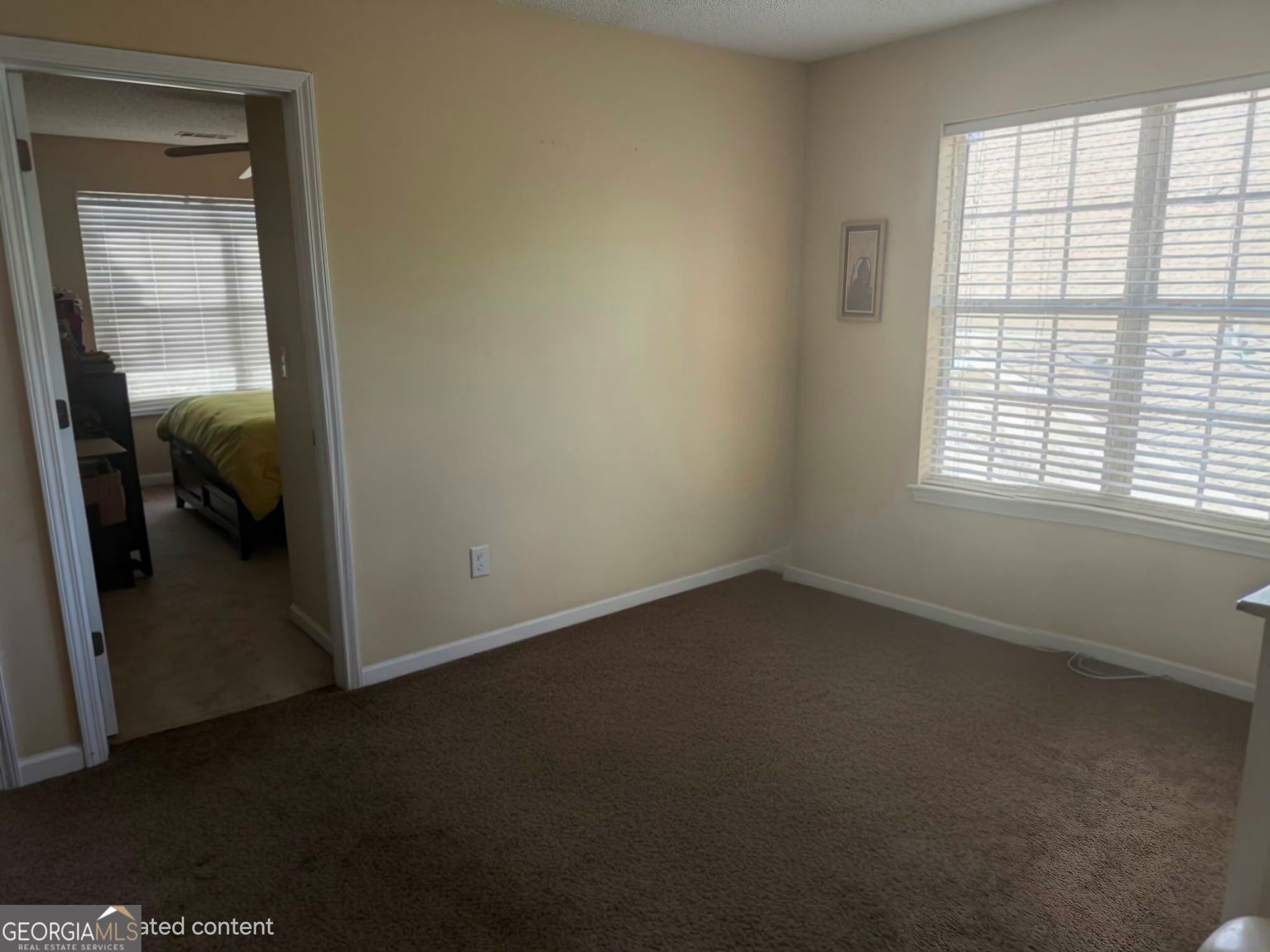 5842 Waggoner Court Property Photo 10
