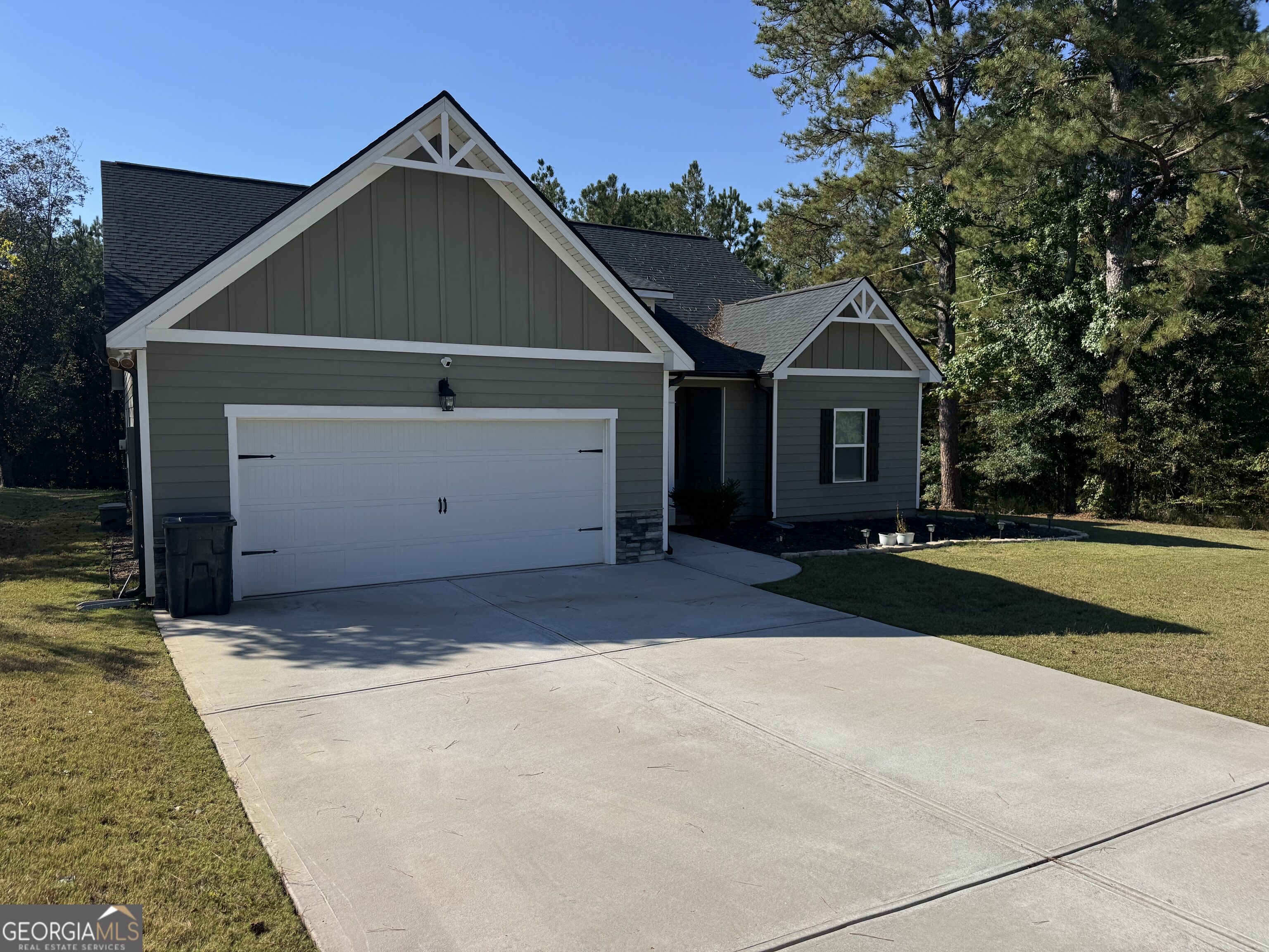 101 Holtz Drive Property Photo 2