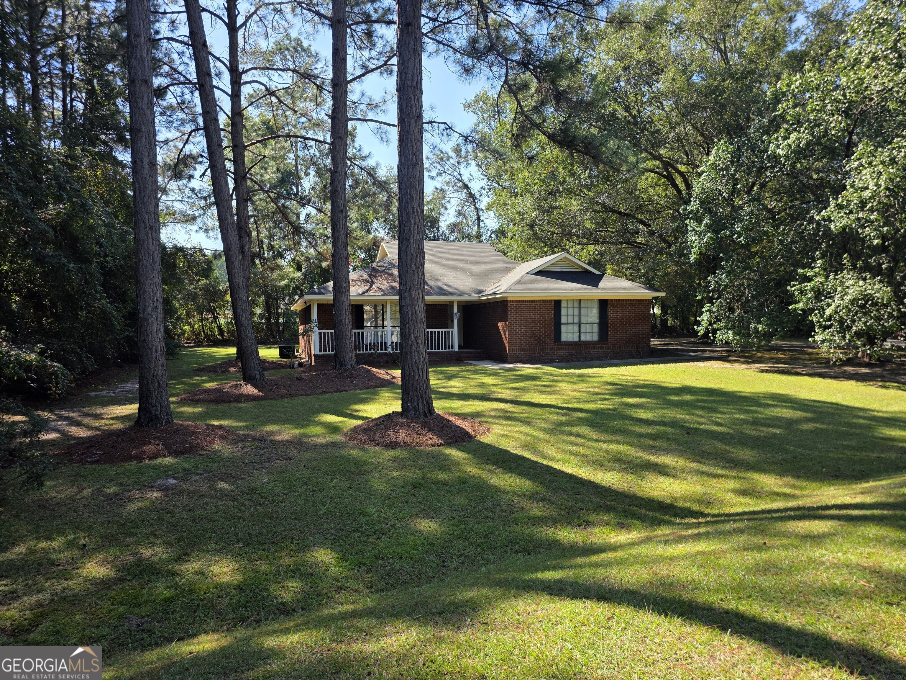 615 Depot Drive Property Photo 2