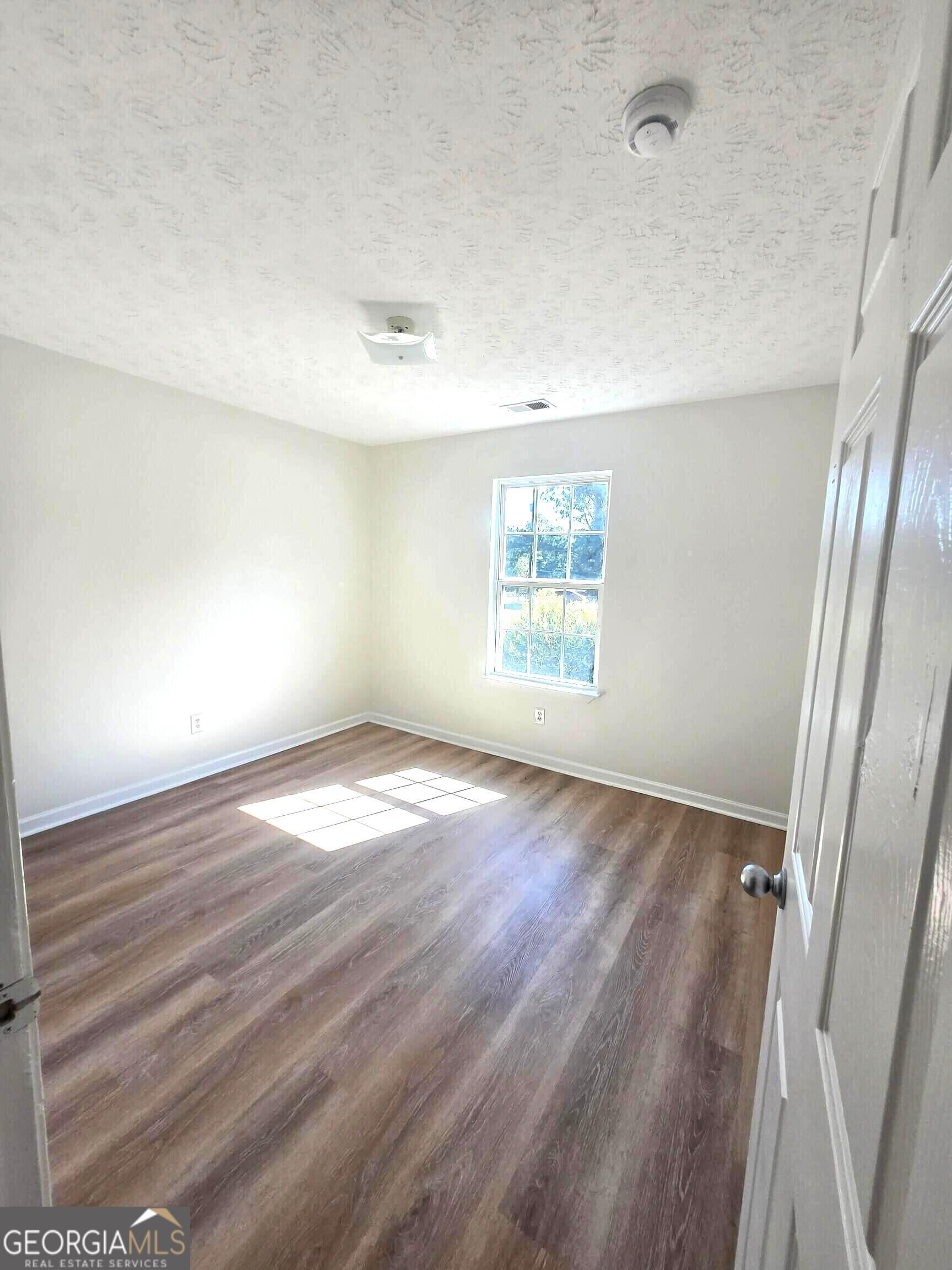 116 Heritage Way Property Photo 9