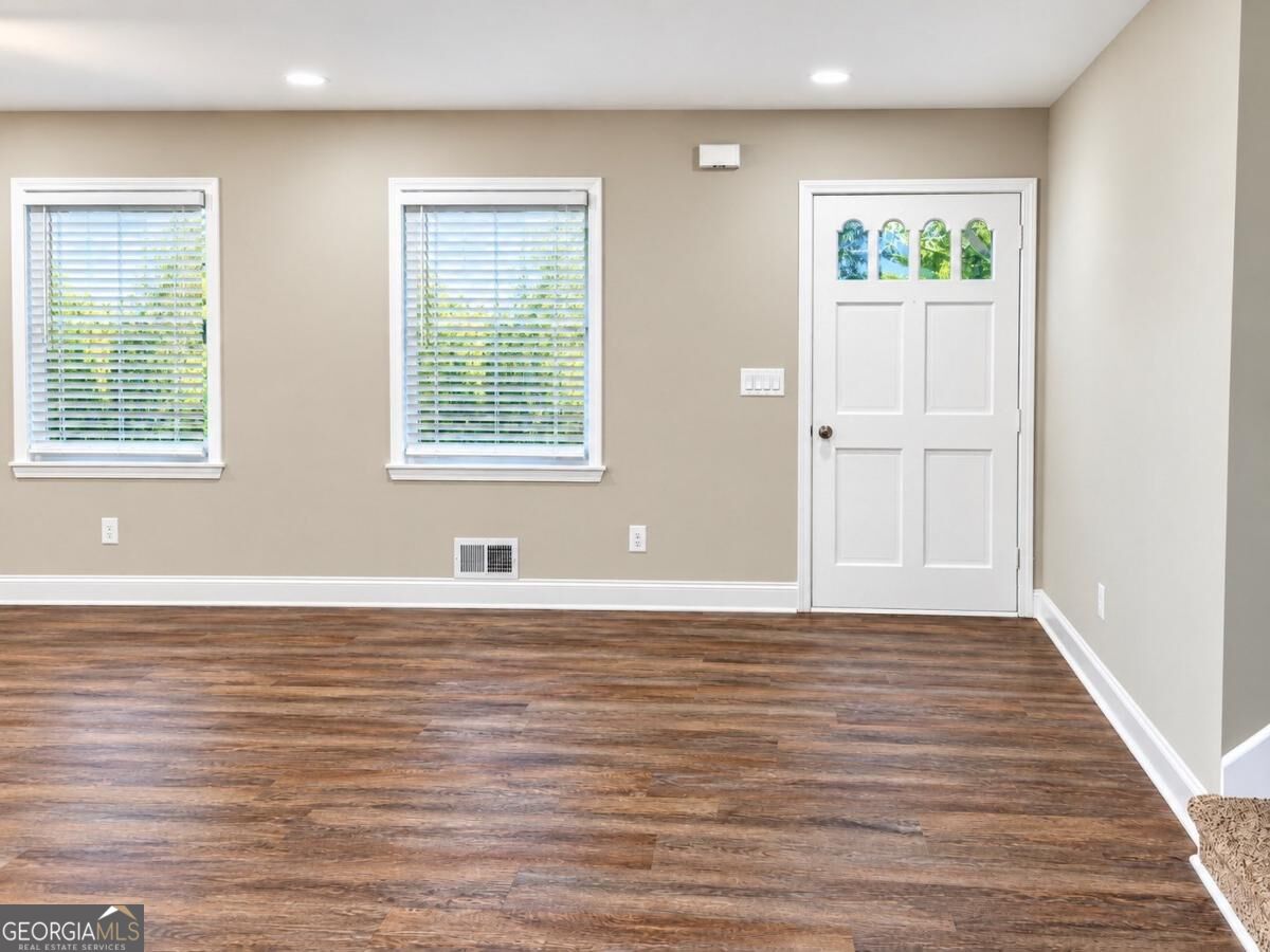3450 Spring Valley Boulevard Property Photo 7