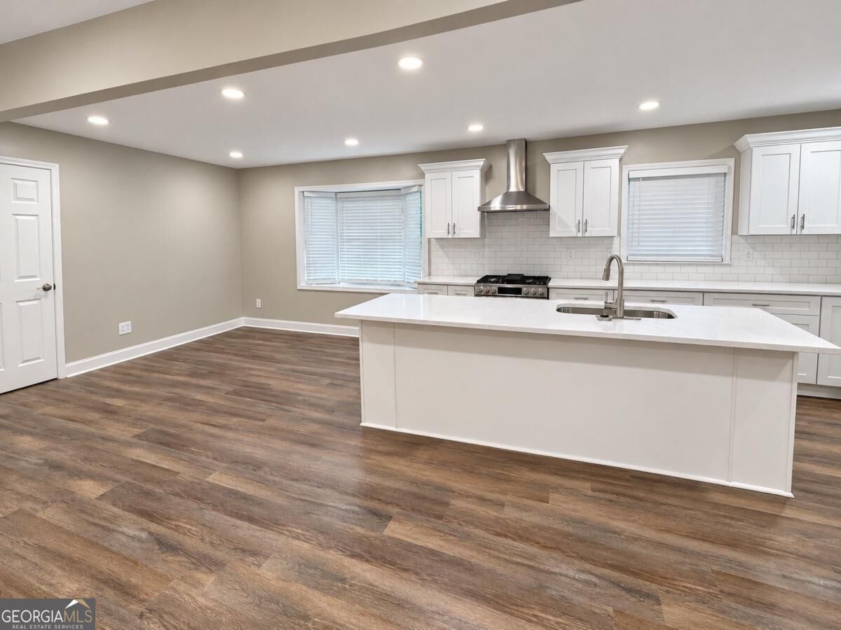 3450 Spring Valley Boulevard Property Photo 12