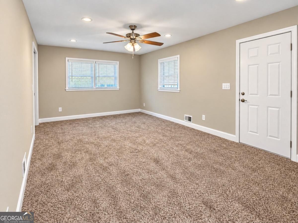3450 Spring Valley Boulevard Property Photo 18