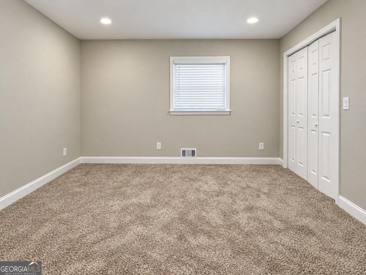 3450 Spring Valley Boulevard Property Photo 21