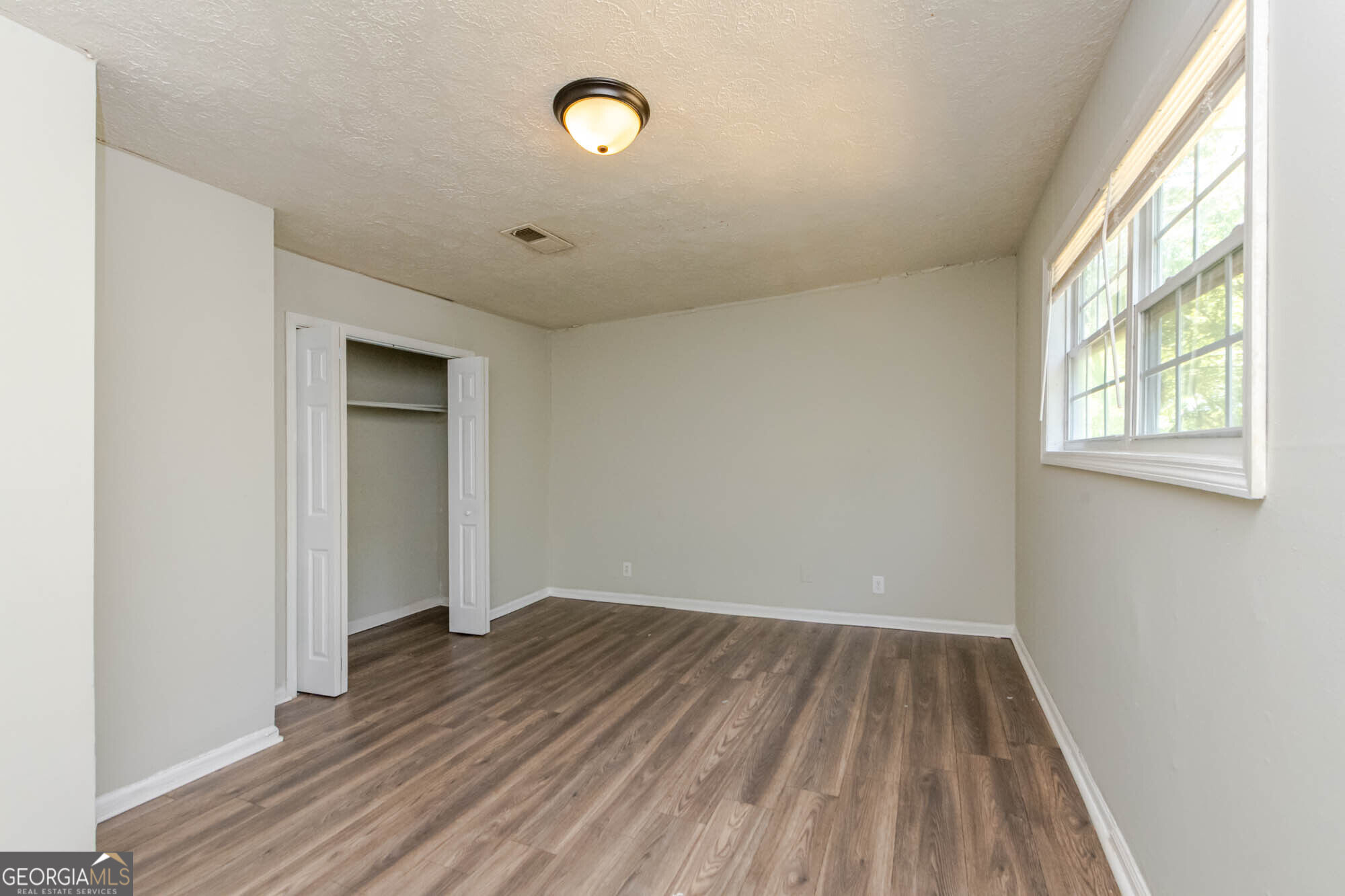 378 Cowan Street Property Photo 20
