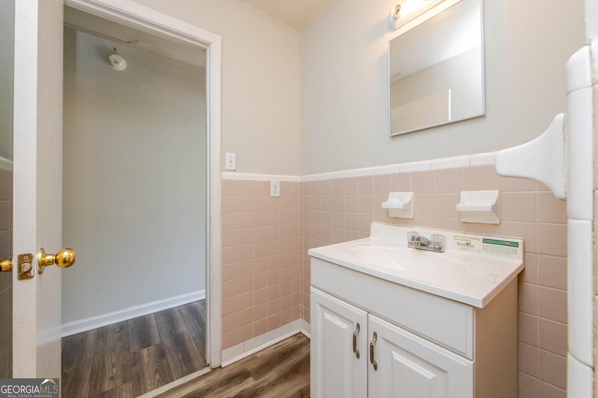 378 Cowan Street Property Photo 26