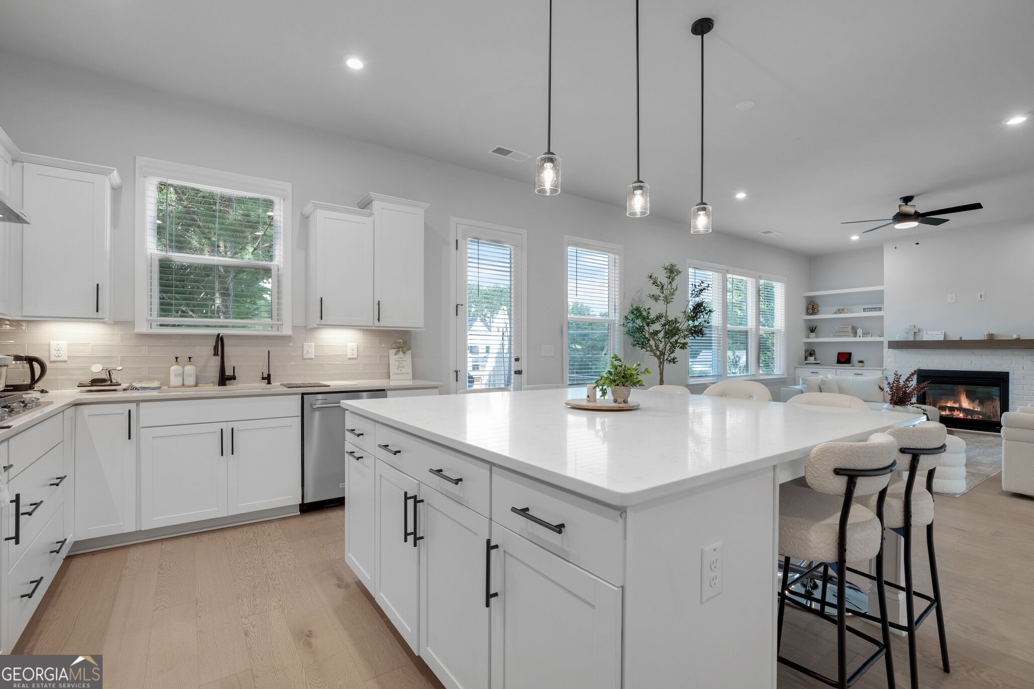3754 Whithorn Way Property Photo 16