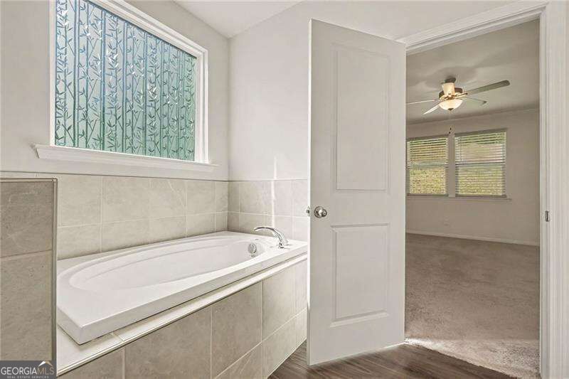 790 Riverwood Pass Property Photo 7