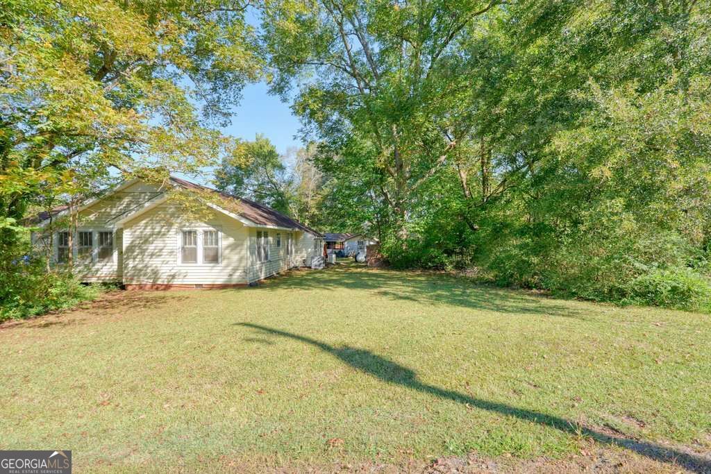 4334 E Cherokee Drive Property Photo 2