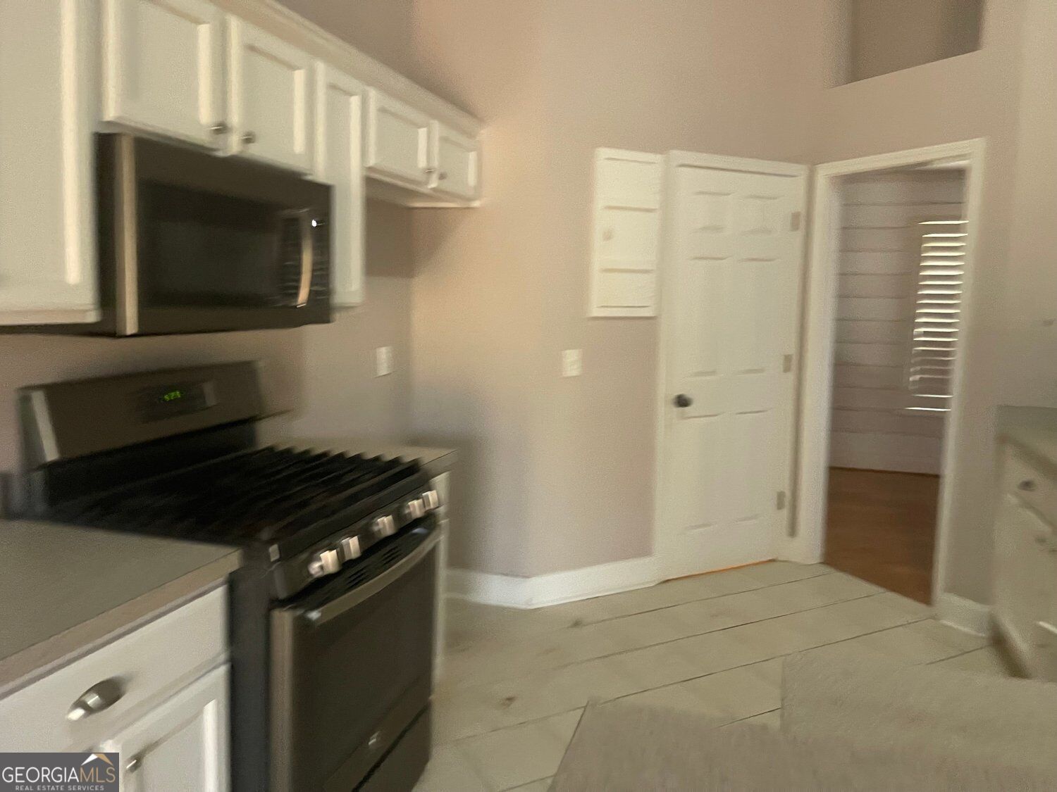 18 Column Court Property Photo 21