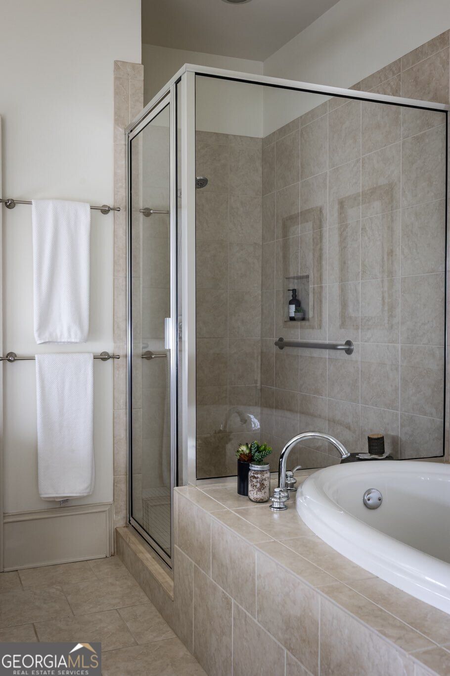 6015 Webster Circle Property Photo 17
