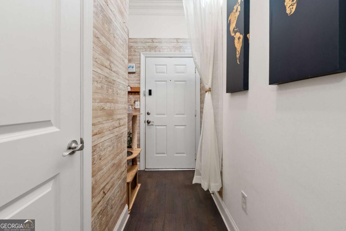140 Alden Avenue Nw # 403 Property Photo 3