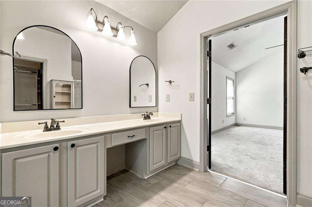 2219 Brickton Crossing Property Photo 23