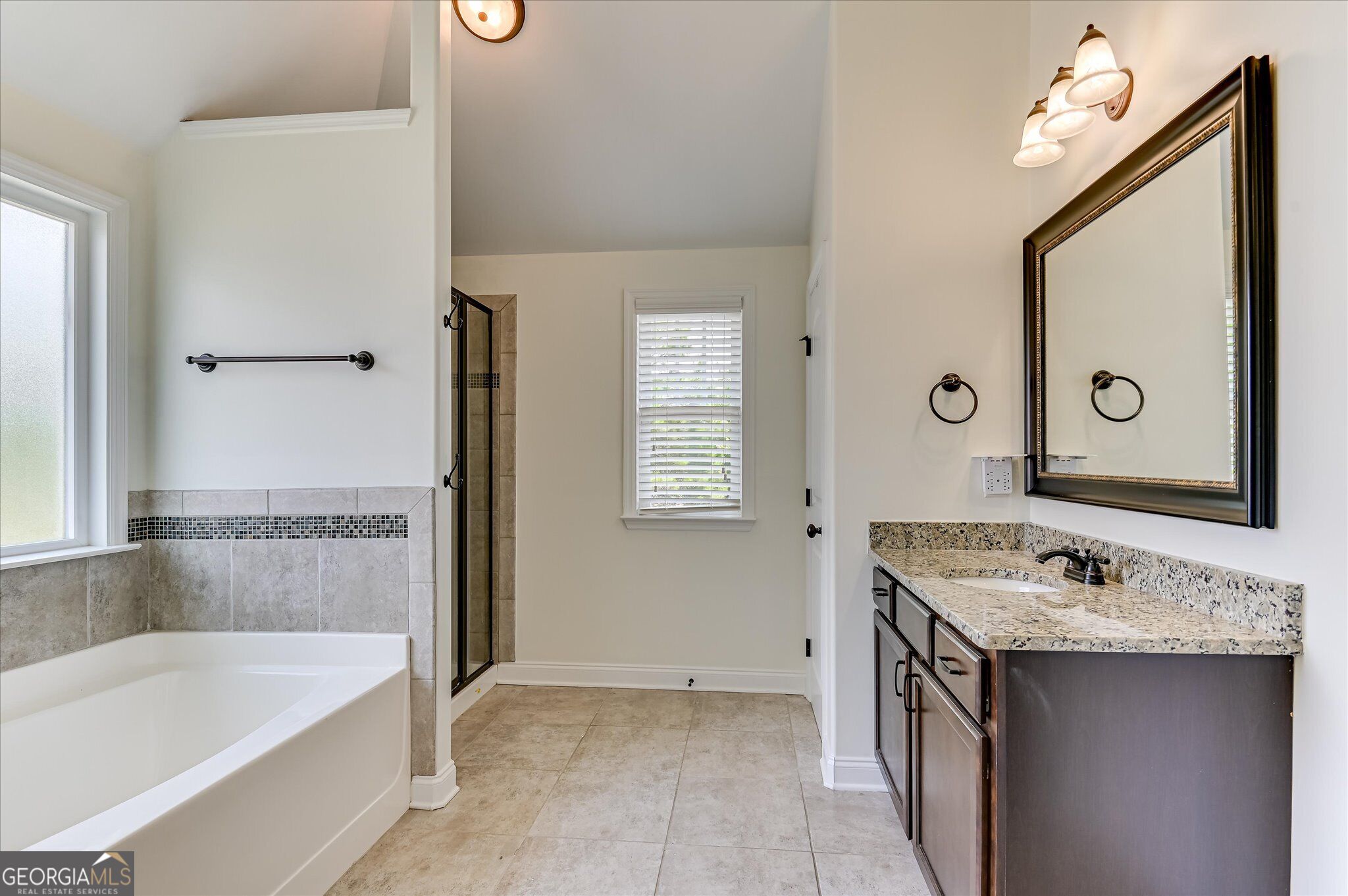 5422 Victoria Falls Property Photo 31