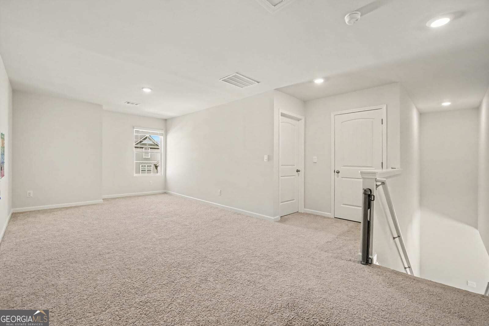 90 Hampton Terrace Property Photo 12