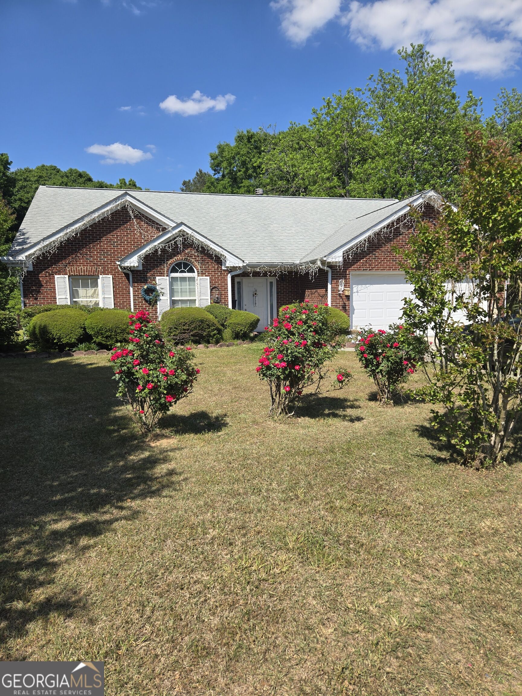 104 Adams Court Property Photo 1