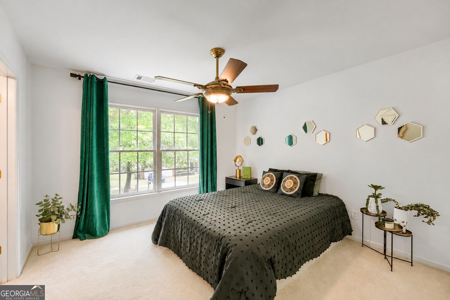 7792 Waterlace Drive Property Photo 17