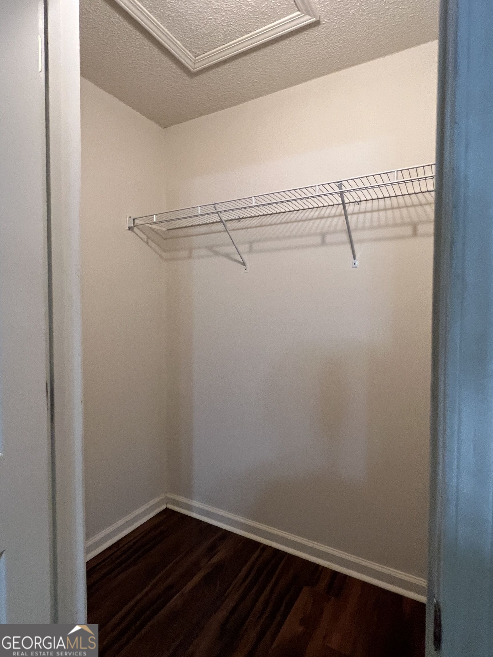 305 River Trace Drive Property Photo 11