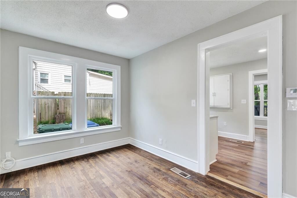 1238 Trenton Street Se Property Photo 5