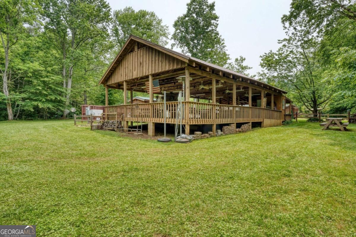 49 Sunshine Street Property Photo 53
