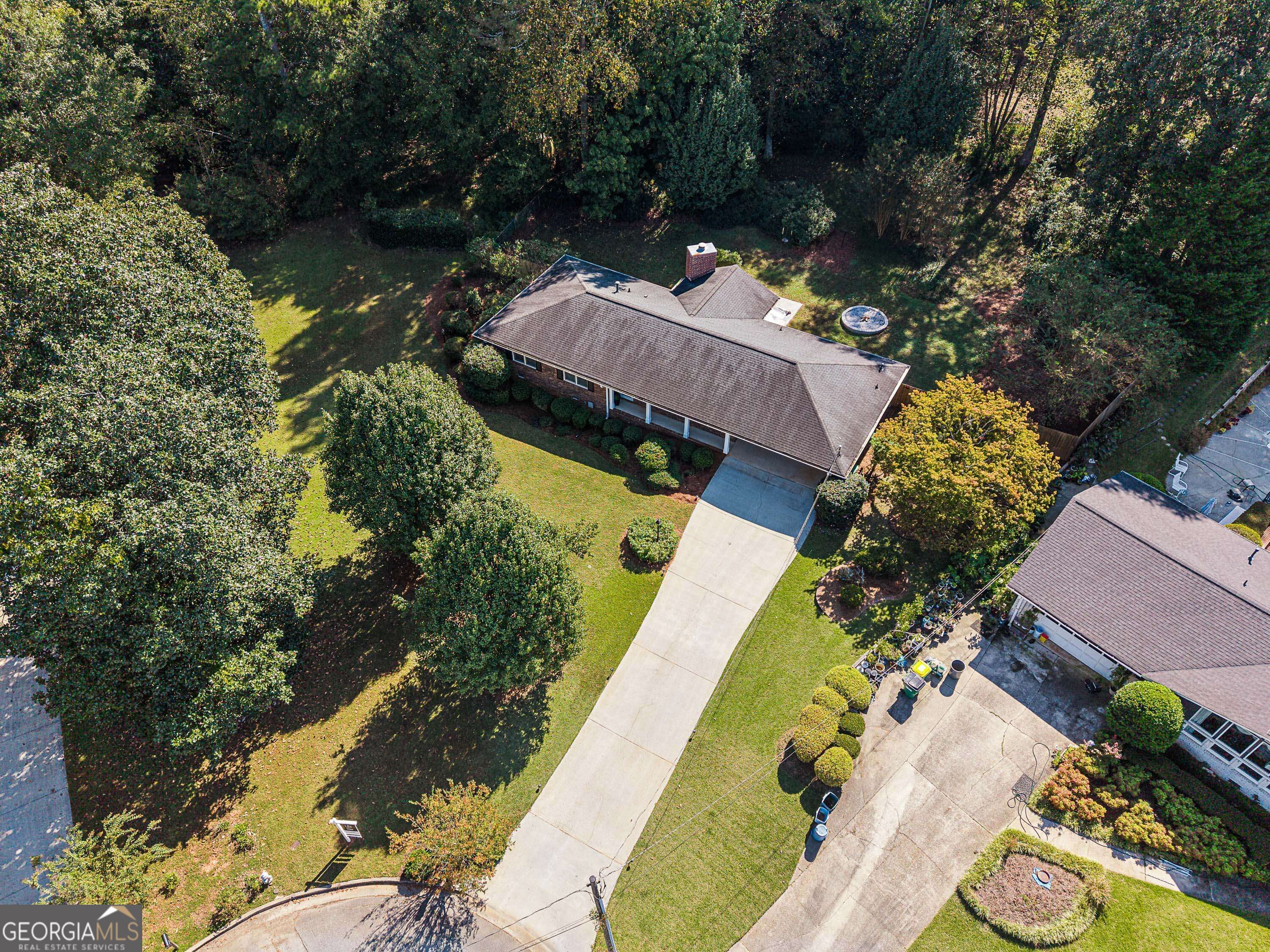 6608 Ridge Moore Drive Property Photo 27