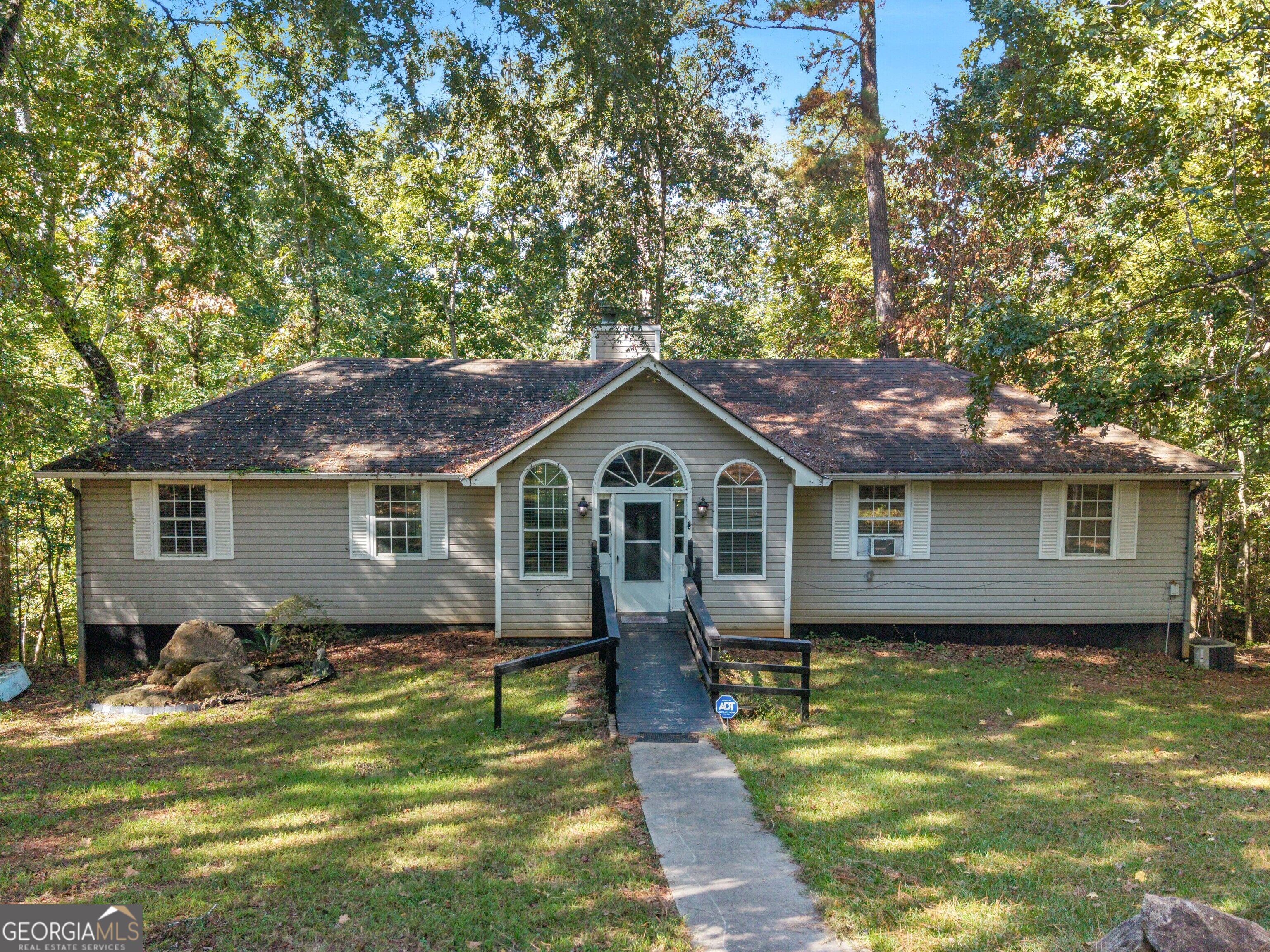 117 Nighthawk Court Property Photo 1