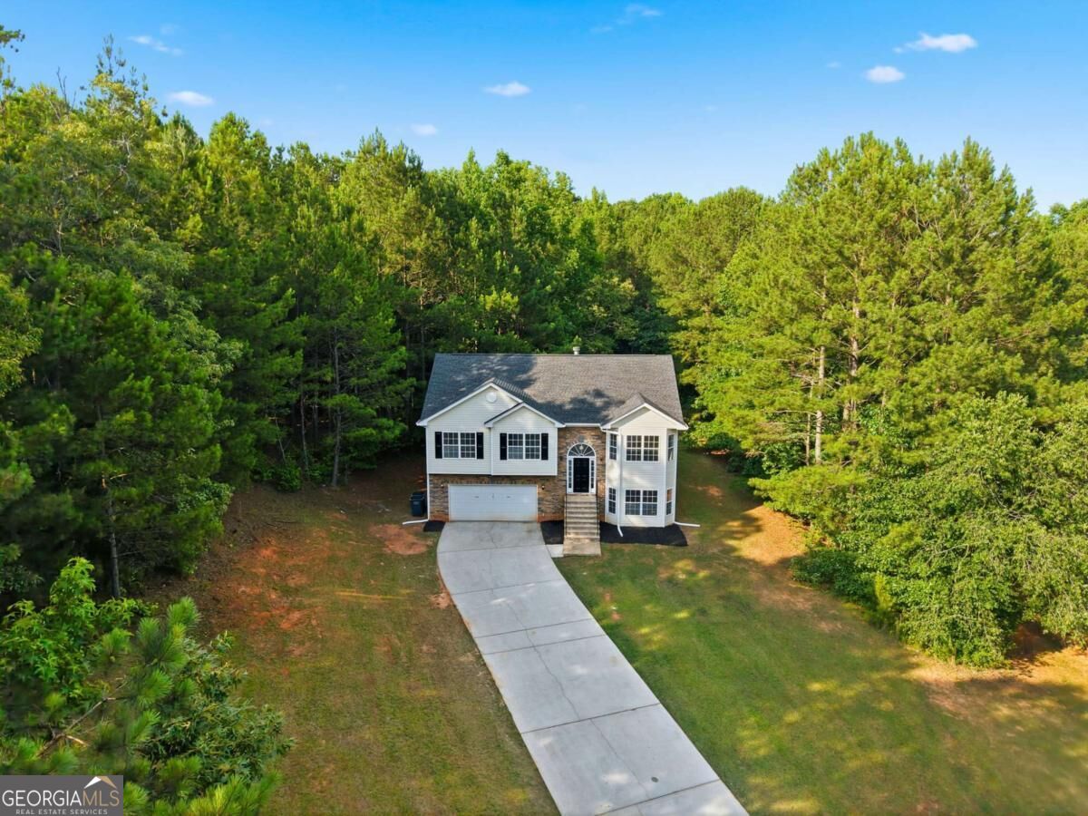 210 Coldwater Drive Property Photo 2