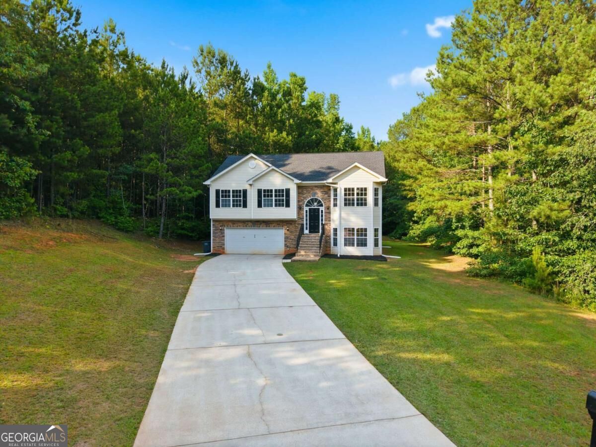210 Coldwater Drive Property Photo 4
