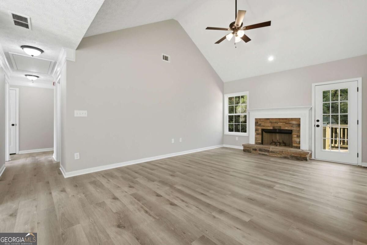 210 Coldwater Drive Property Photo 15