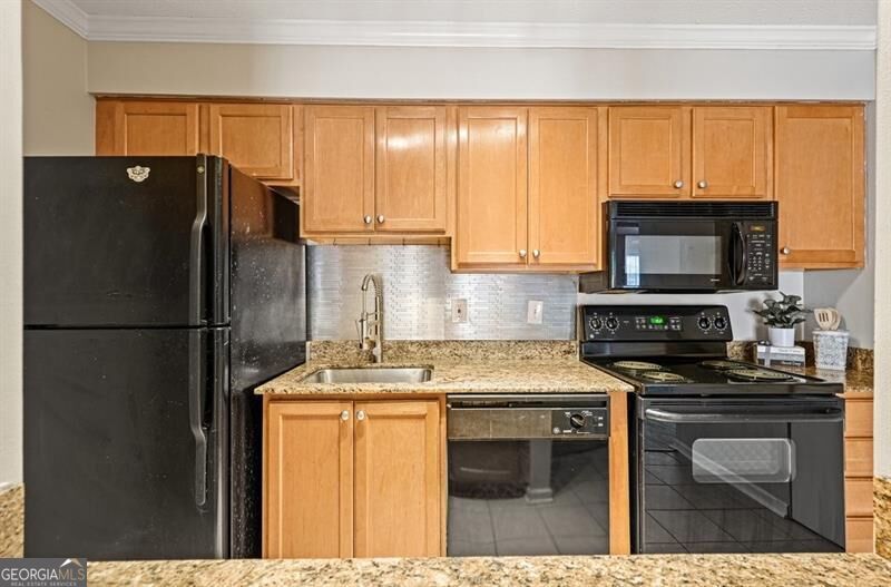3160 Seven Pines Court # 105 Property Photo 8