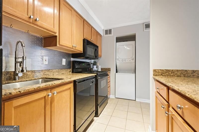3160 Seven Pines Court # 105 Property Photo 9