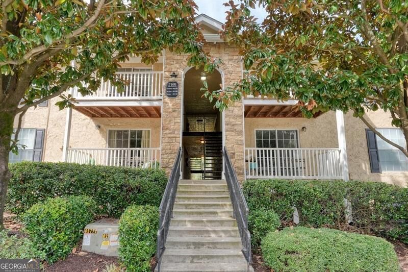 3160 Seven Pines Court # 105 Property Photo 28