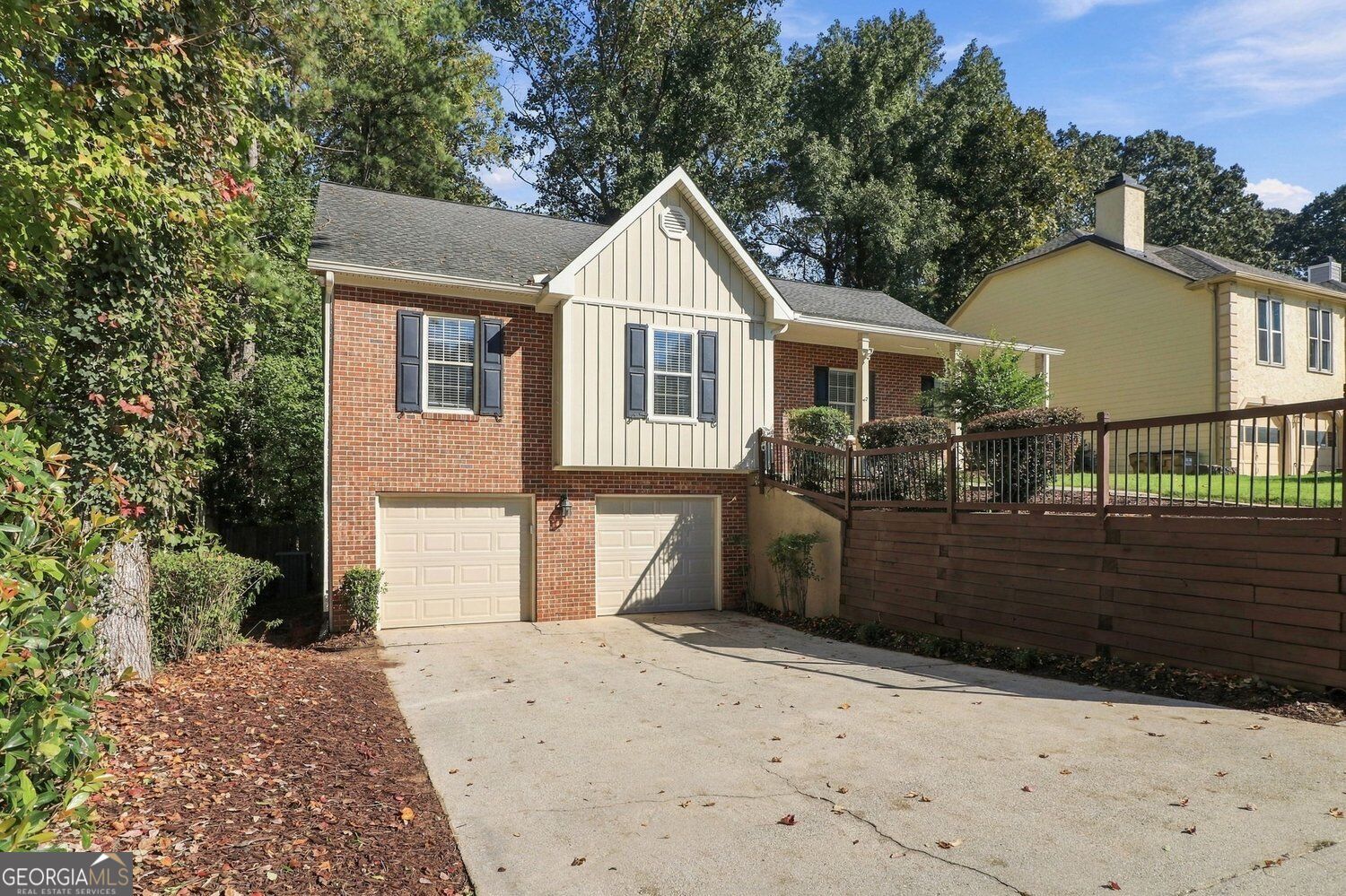 4860 Hampton Square Drive Property Photo 4