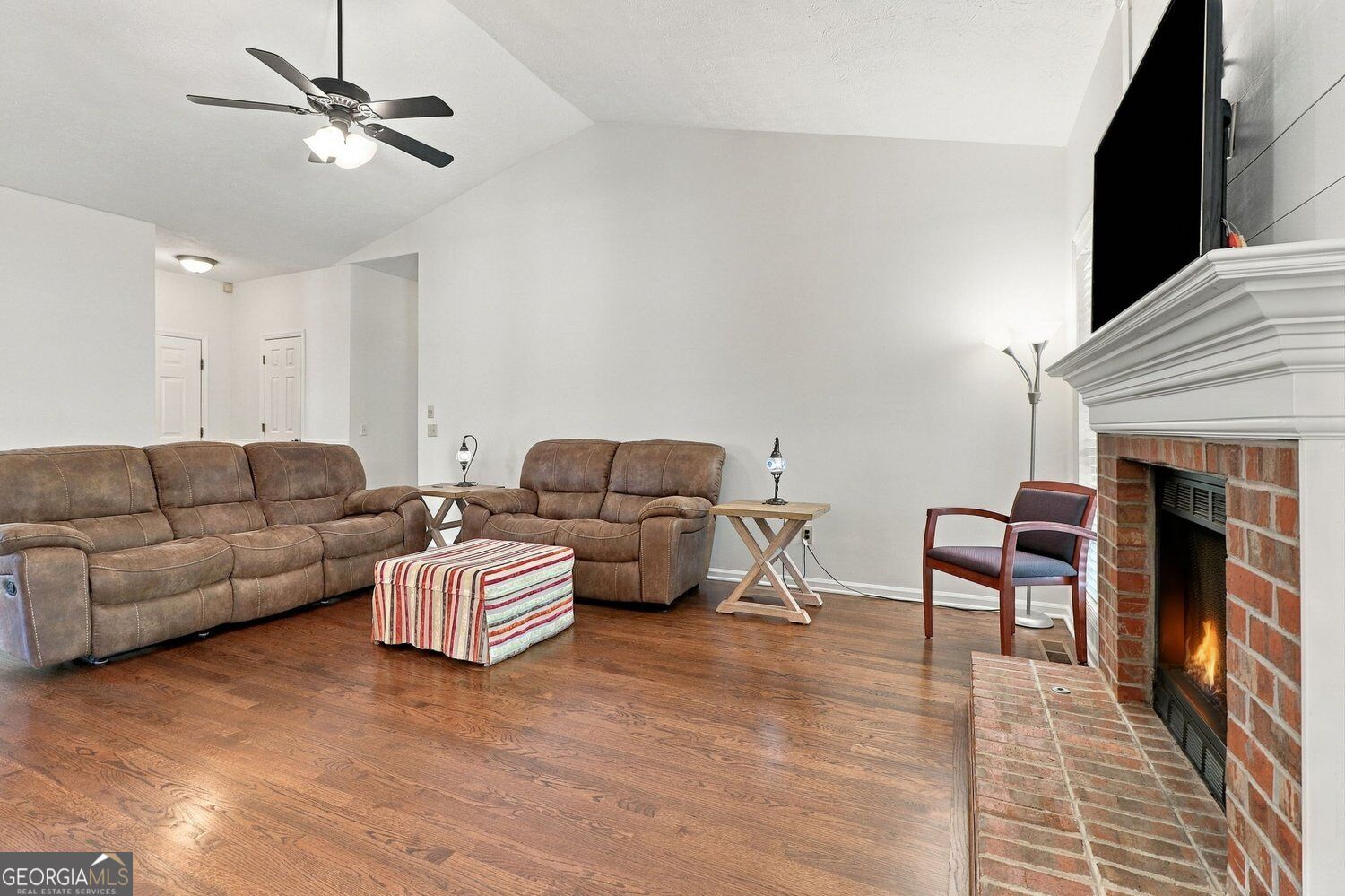 4860 Hampton Square Drive Property Photo 9