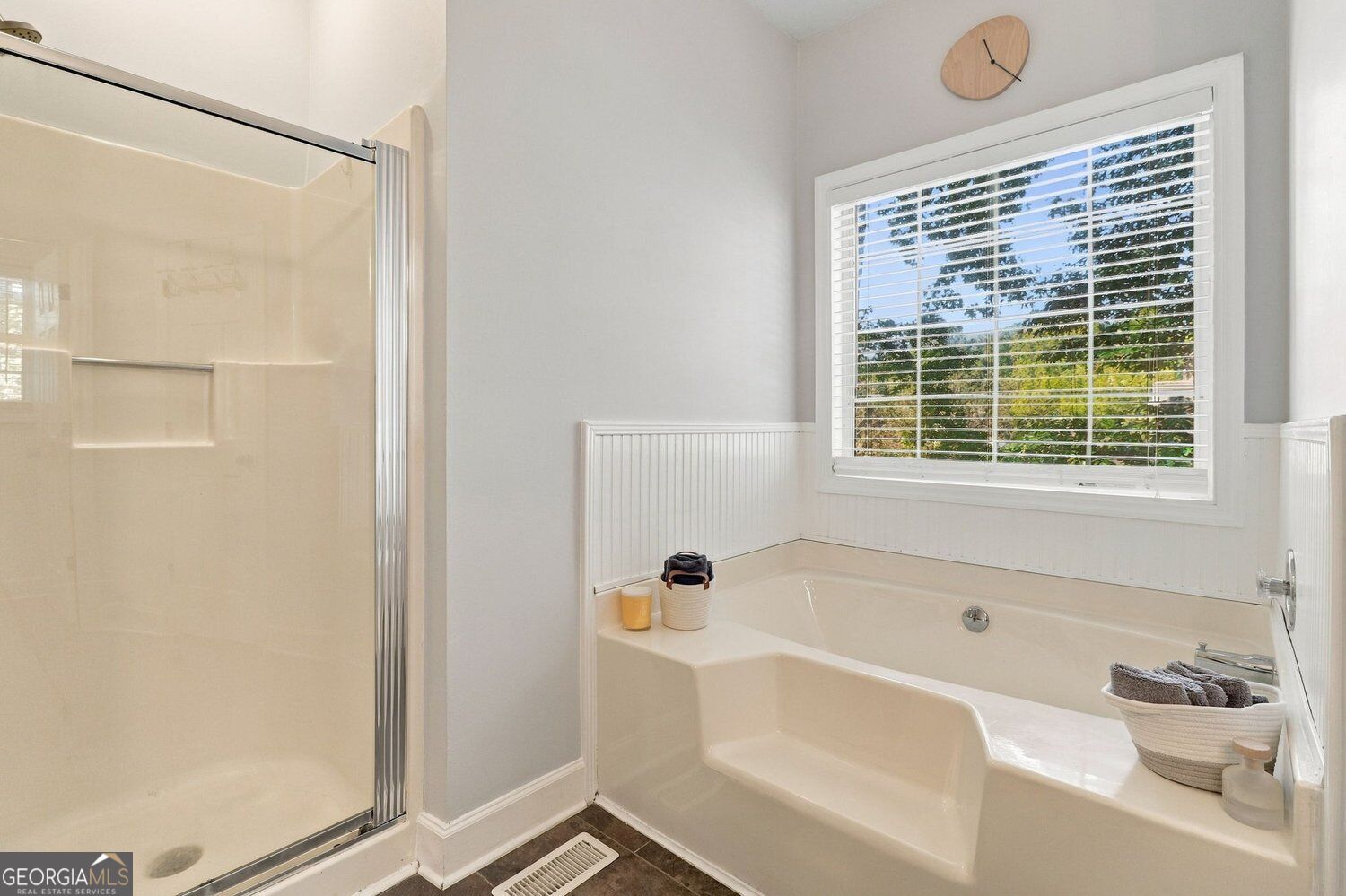 4860 Hampton Square Drive Property Photo 25