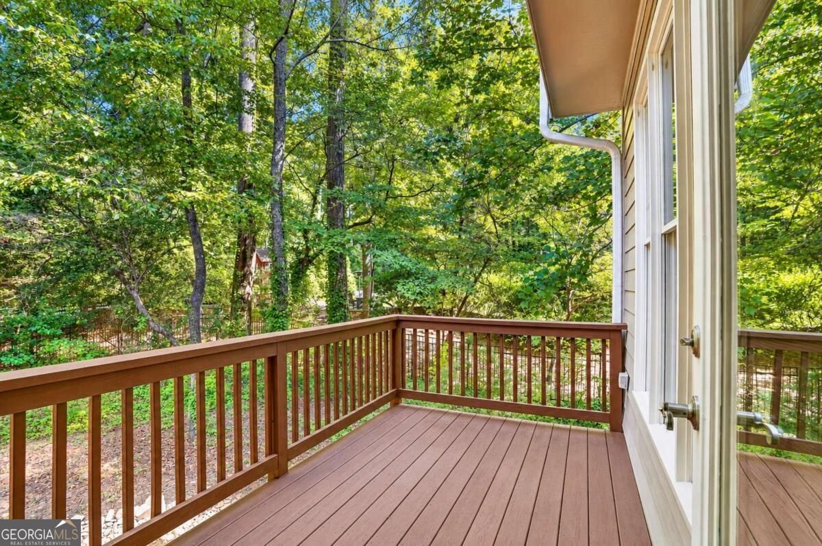335 Chickering Lake Court Property Photo 102