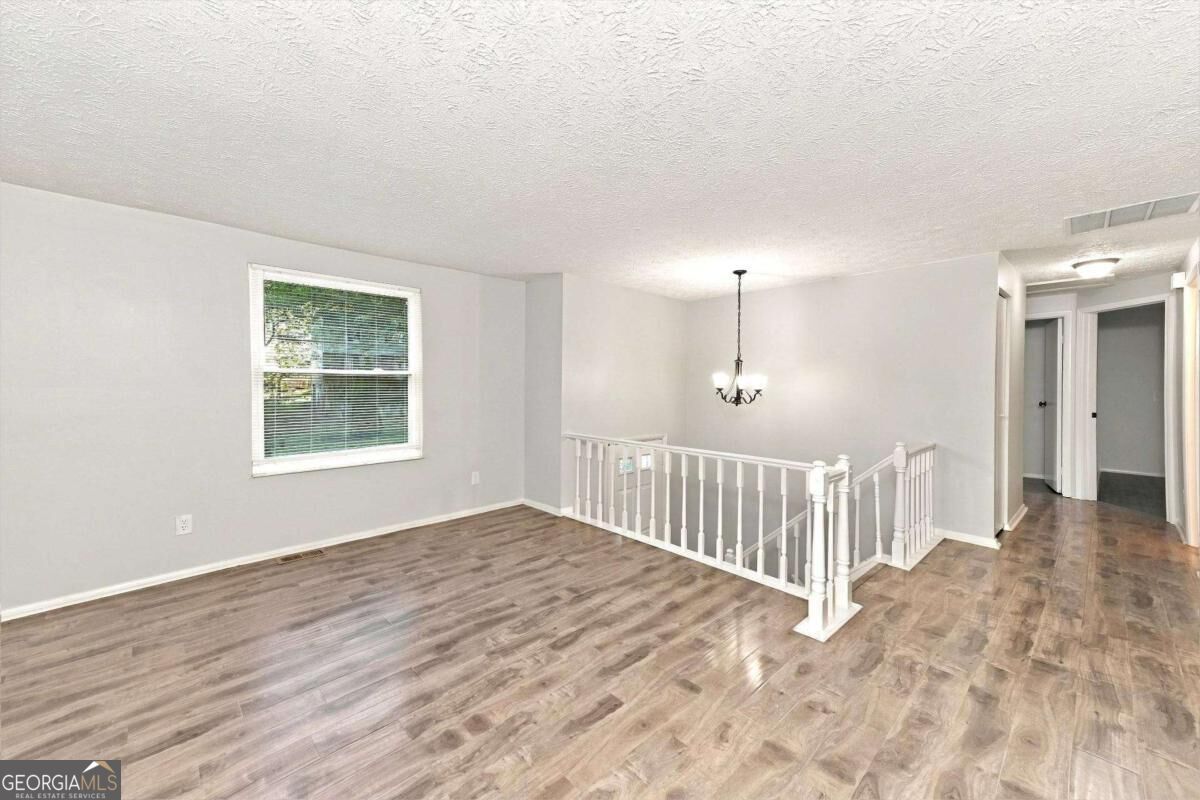 5131 Rockborough Trail Property Photo 4